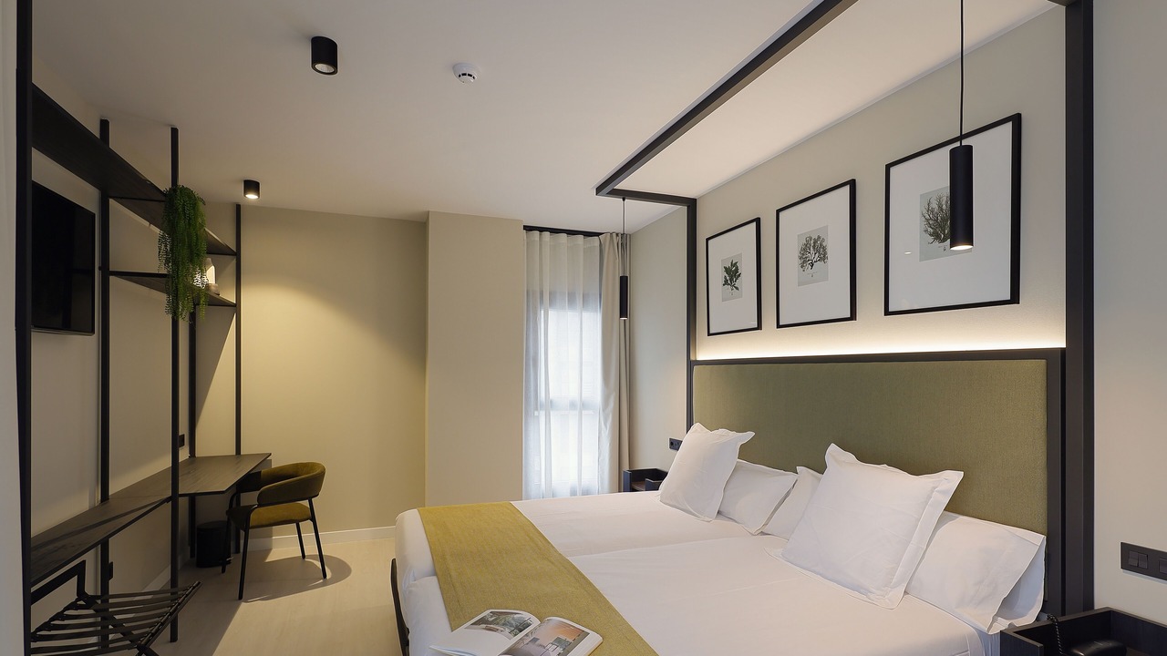 Photo of Bedroom in Oviedo City Centre