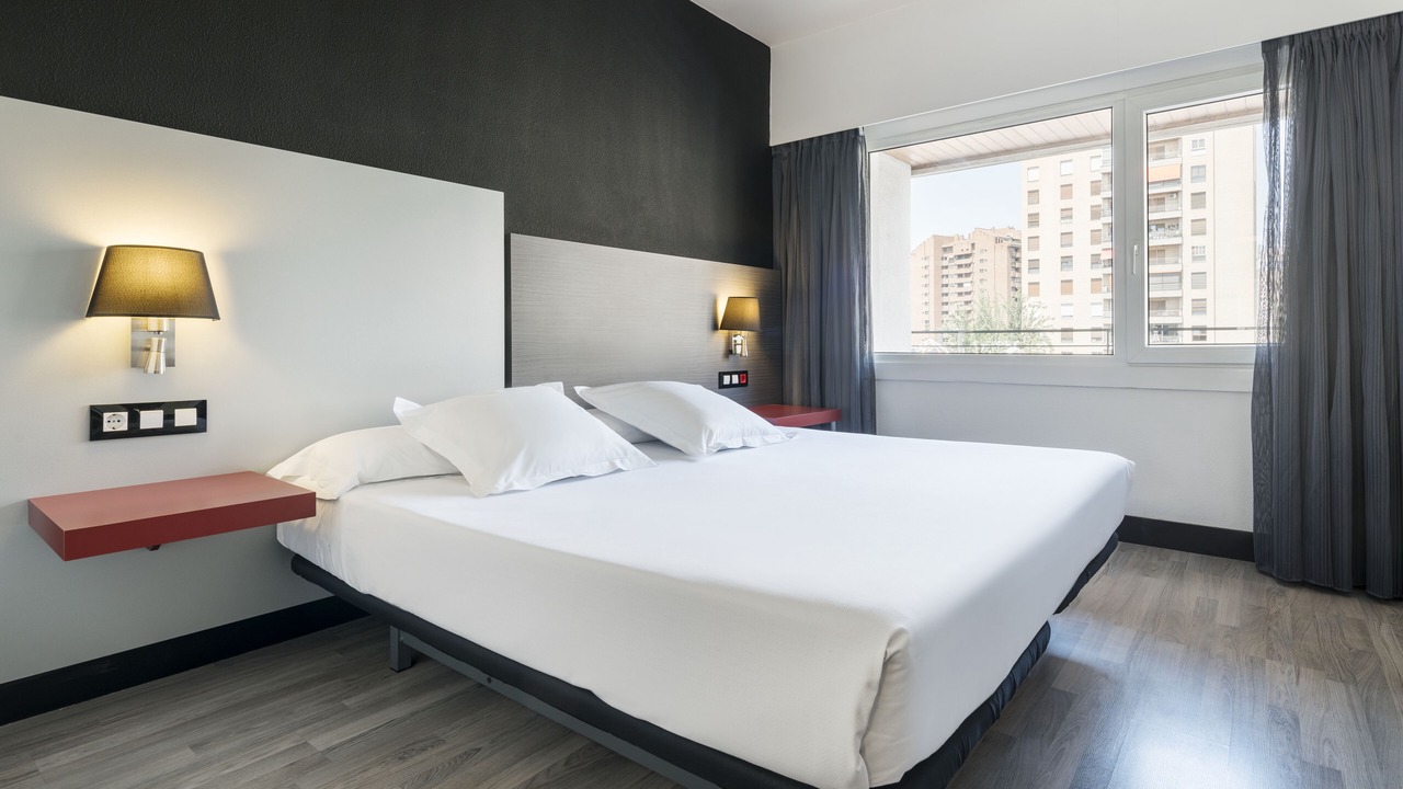 Photo of Bedroom in Romareda