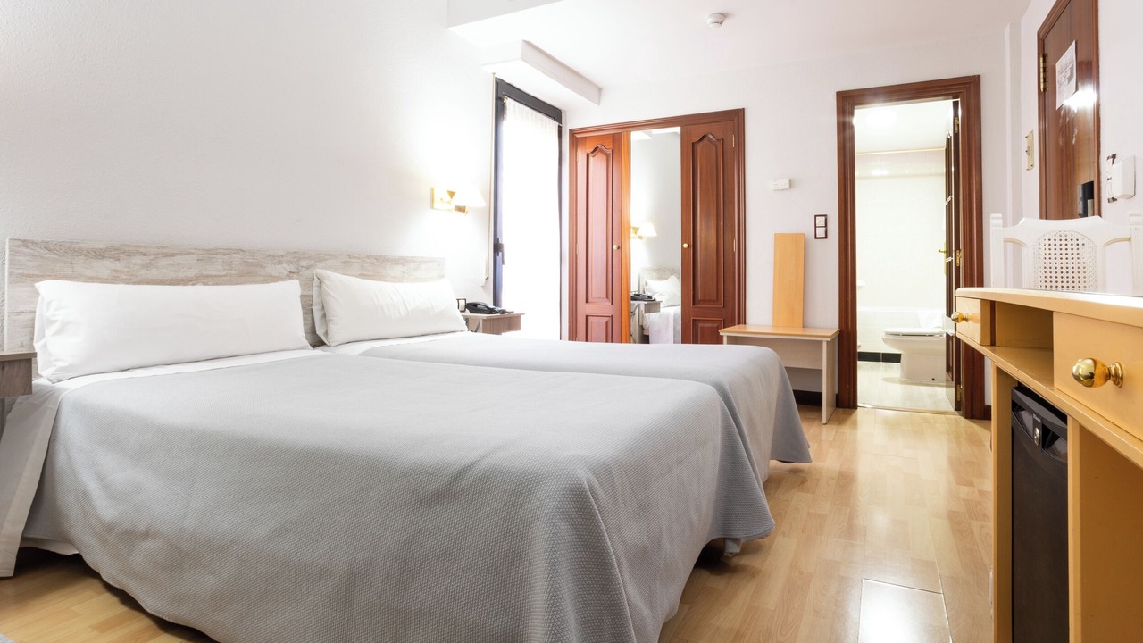 Photo of Bedroom in Zaragoza Old Town
