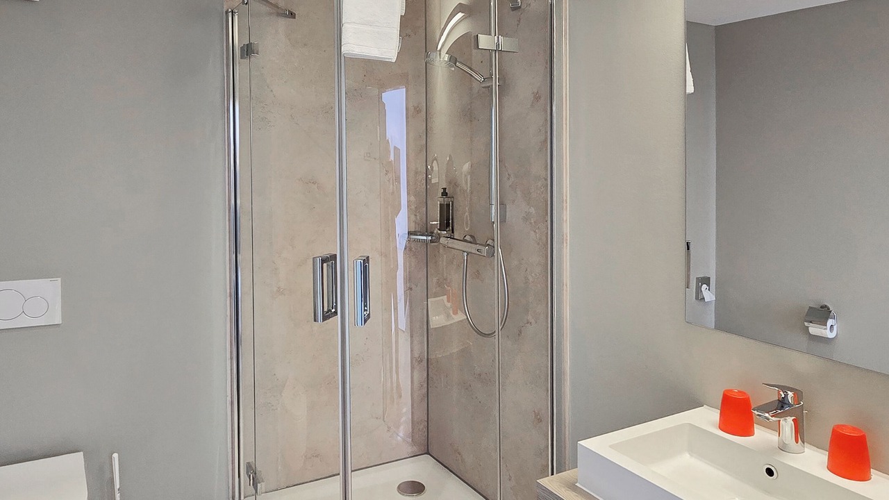 Photo of Bathroom in Coburg