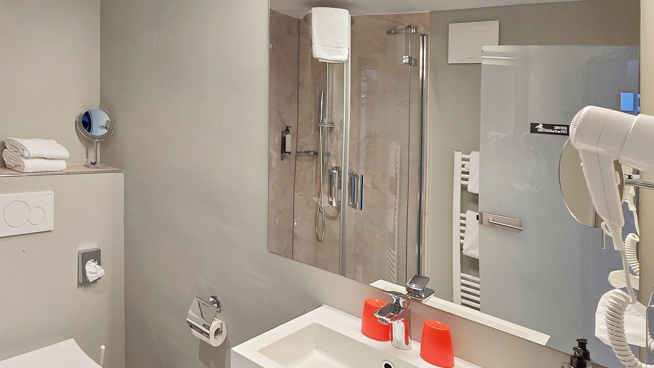 Photo of Bathroom in Coburg