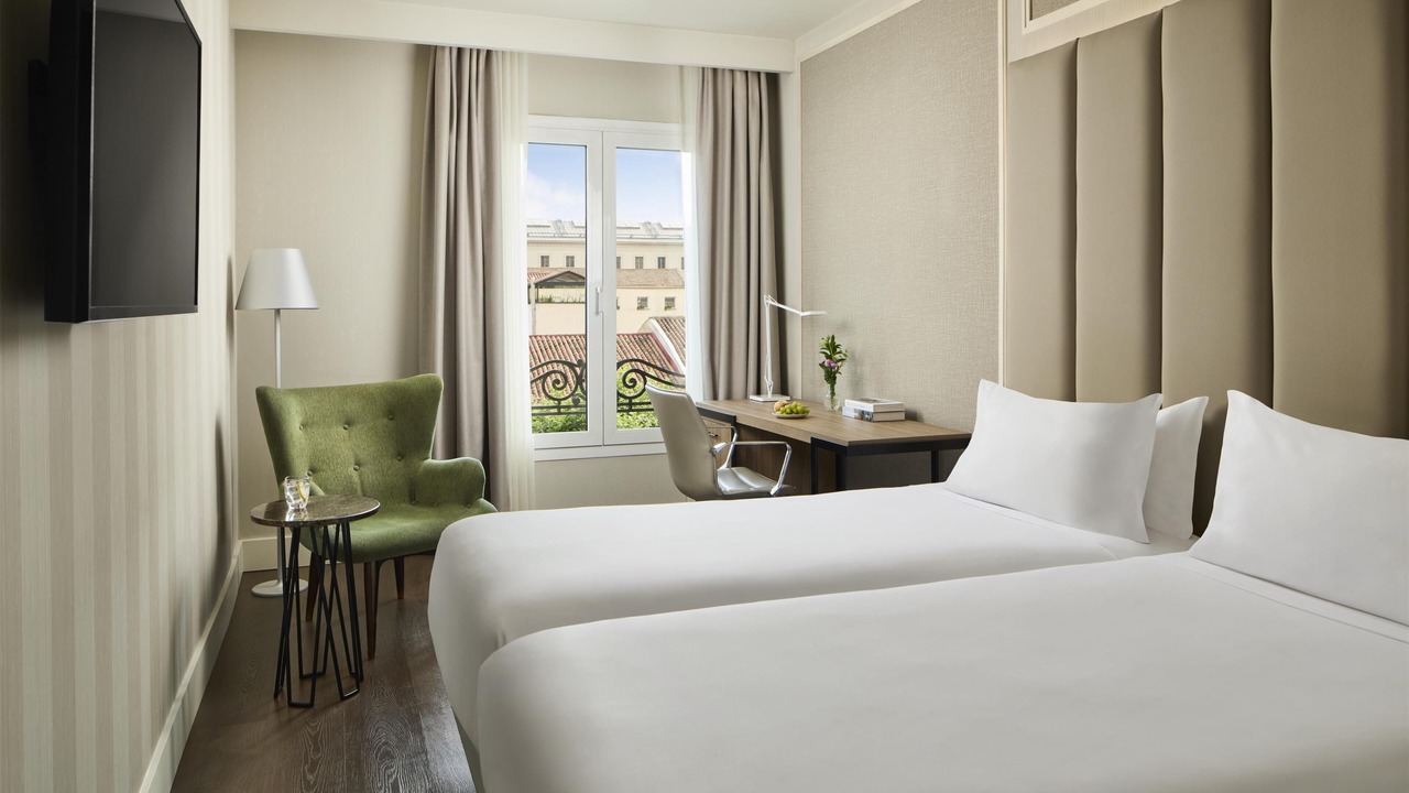 Photo of Bedroom in Golden Triangle of Art