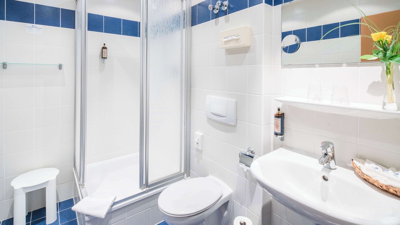 Photo of Bathroom in Coburg