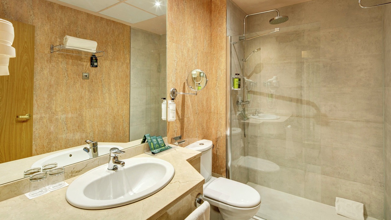 Photo of Bathroom in San Blas-Canillejas