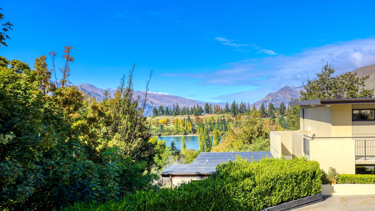 Photo of Others in Queenstown City Centre