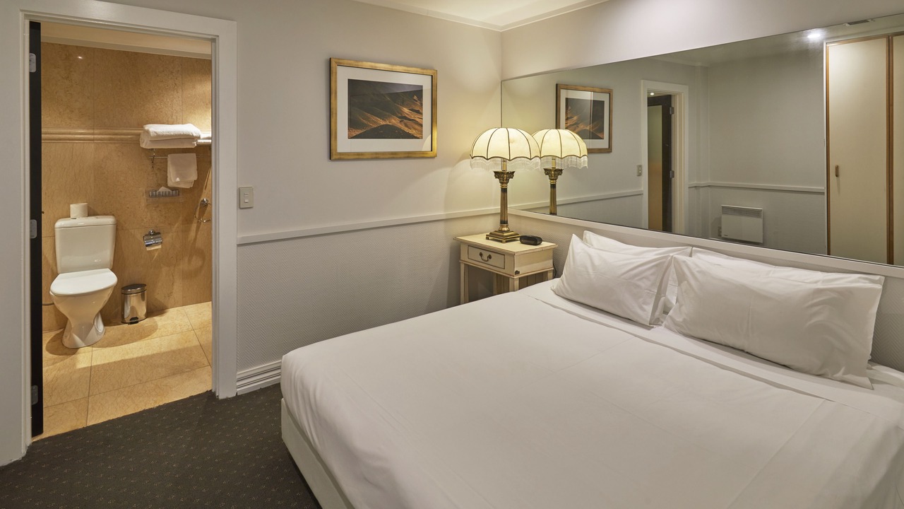 Photo of Bedroom in Arthur's Point