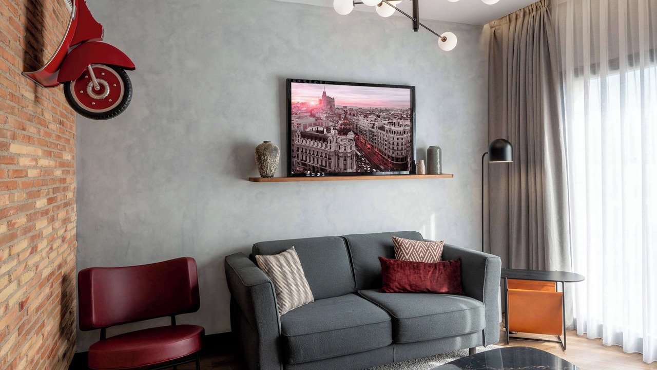 Photo of Bedroom in Golden Triangle of Art