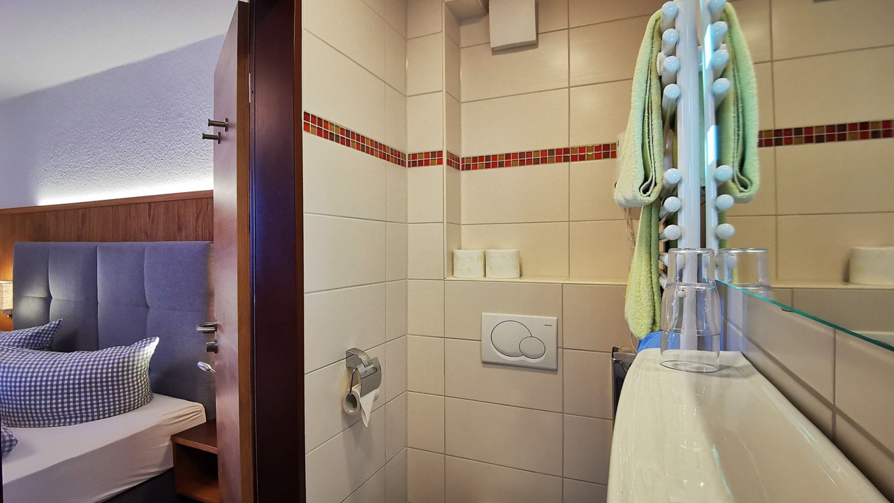 Photo of Bathroom in Alterschrofen