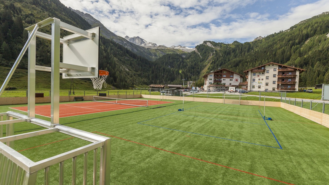 Photo of Others in Hintertux