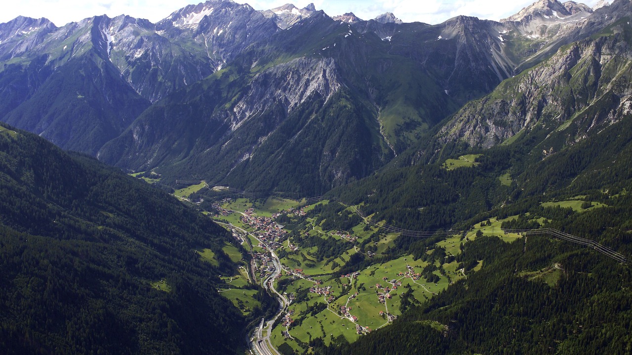 Photo of Outdoor in Flirsch