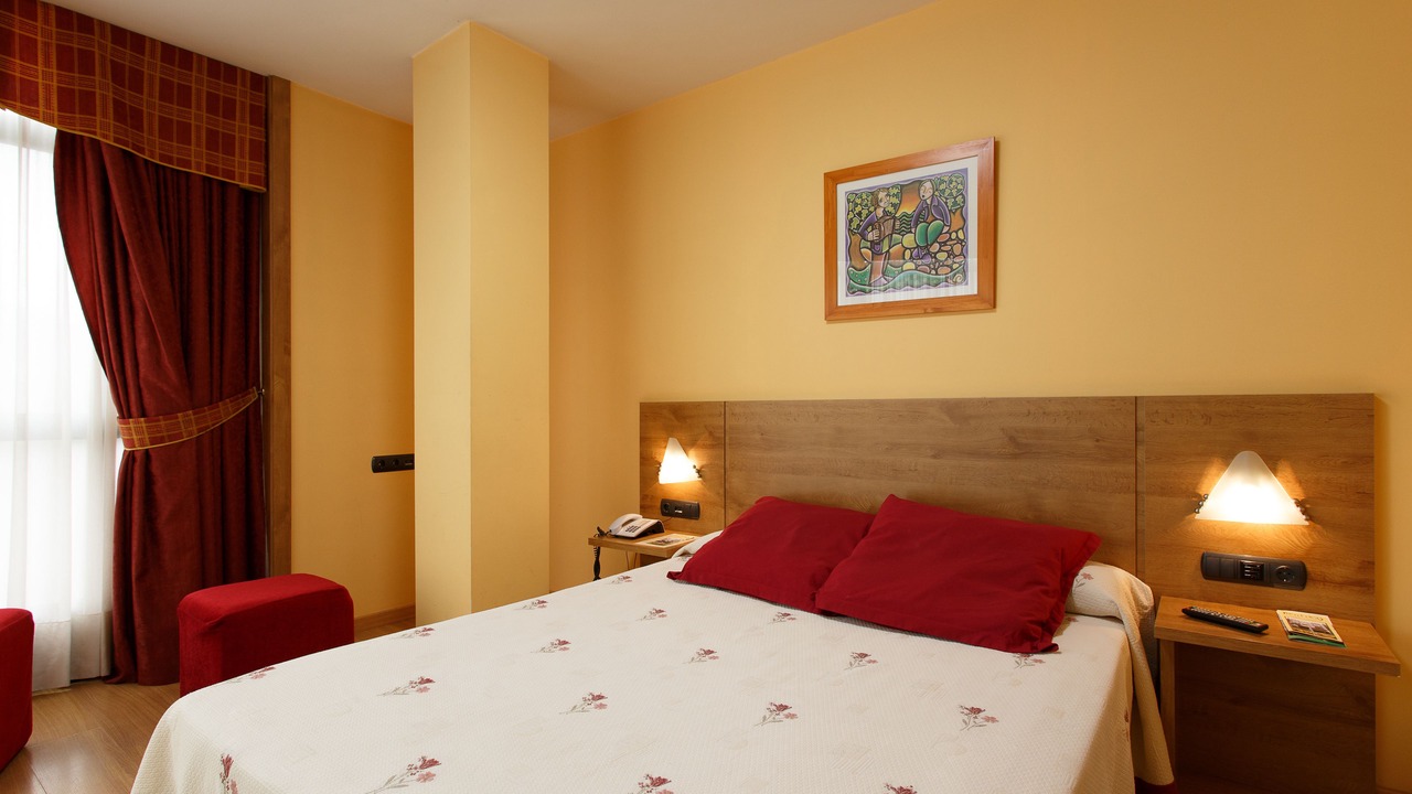 Photo of Bedroom in Lalin
