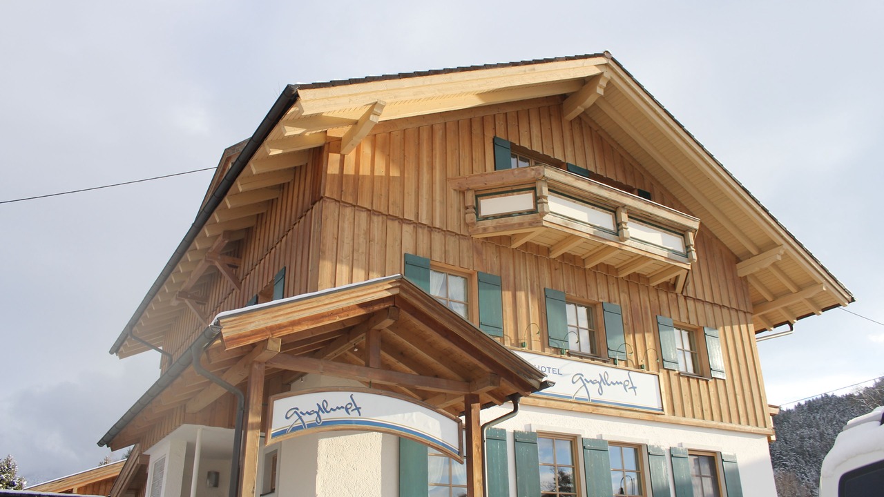 Photo of Outdoor in Horn