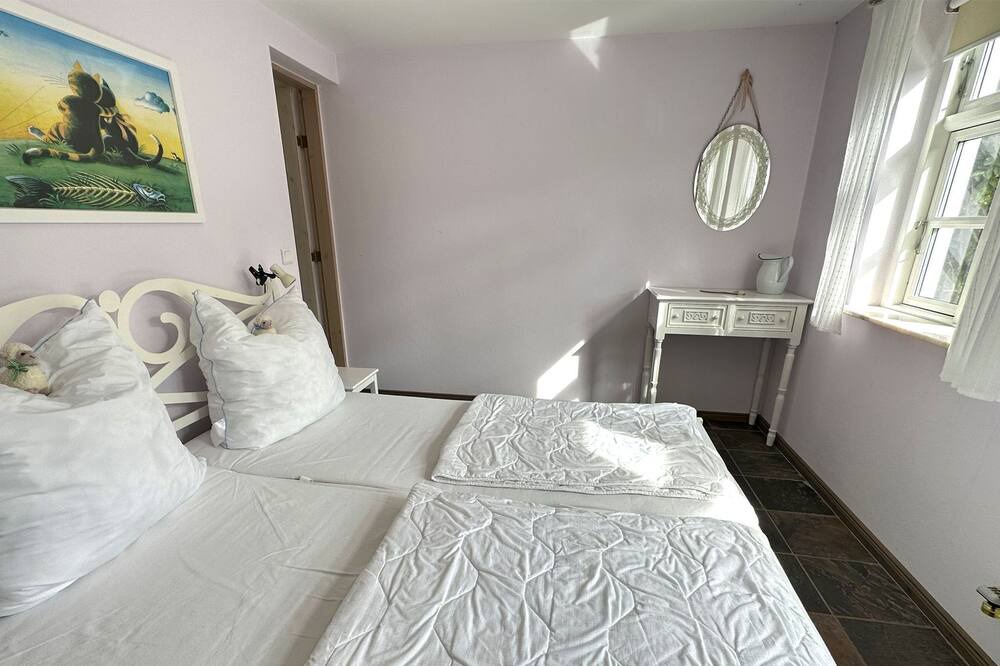 Photo of Bedroom in Warthe