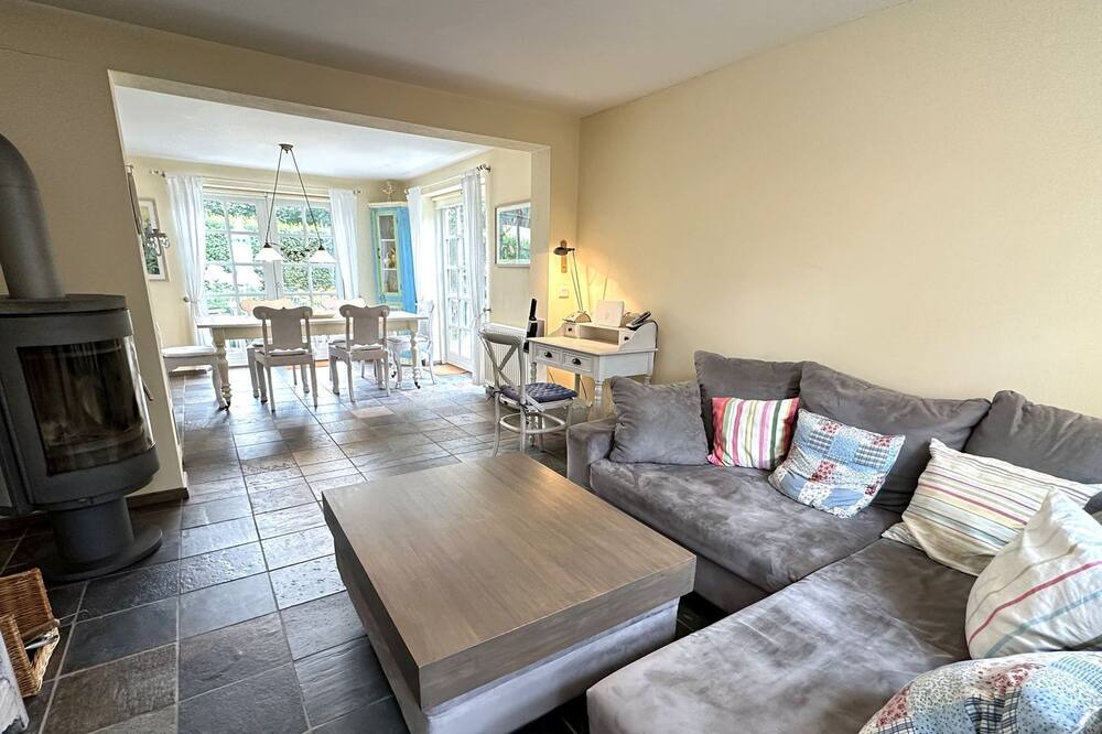 Photo of Livingroom in Warthe