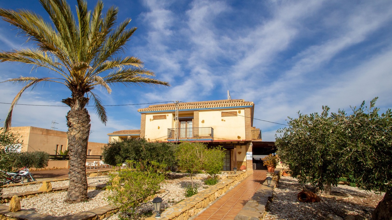 Photo of Outdoor in Turre