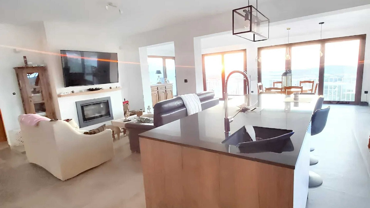 Photo of Kitchen in Callosa d' En Sarria