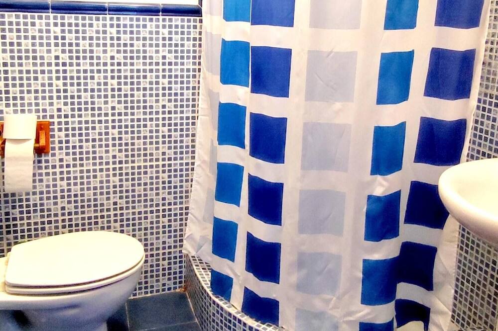 Photo of Bathroom in Zahara de la Sierra