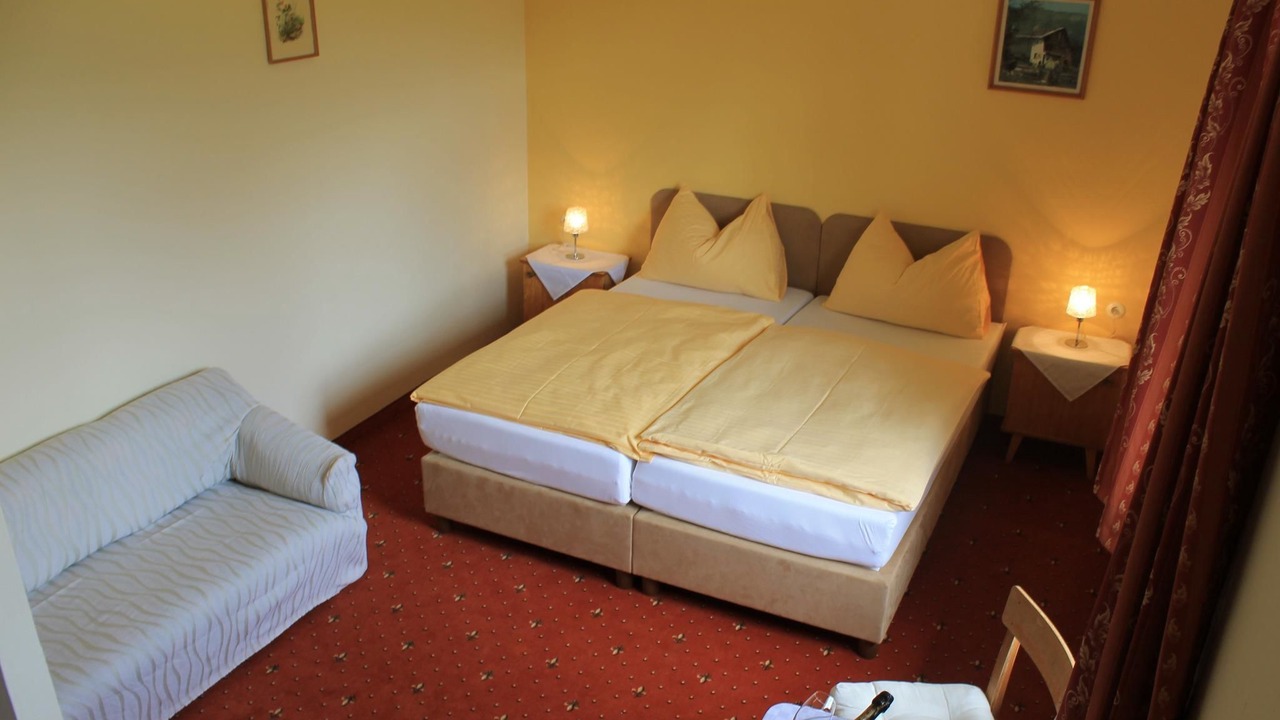 Photo of Bedroom in Natters
