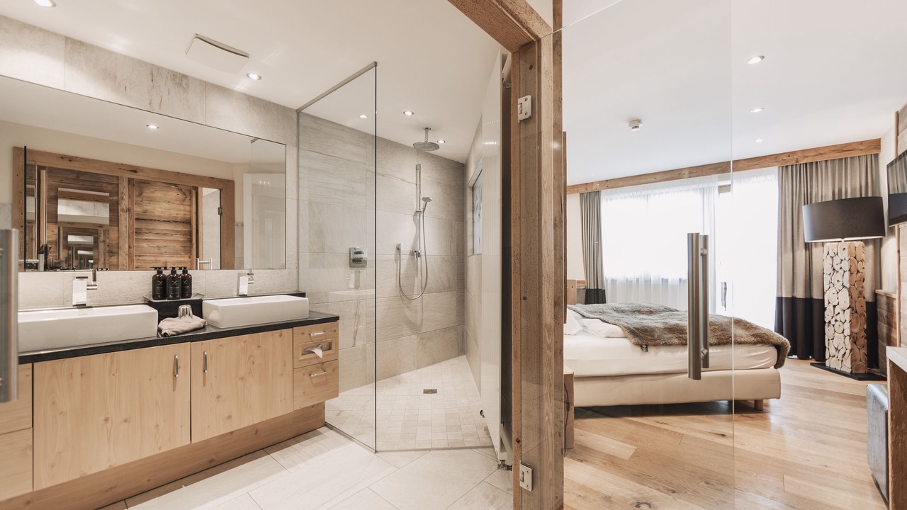 Photo of Bathroom in Plangeross