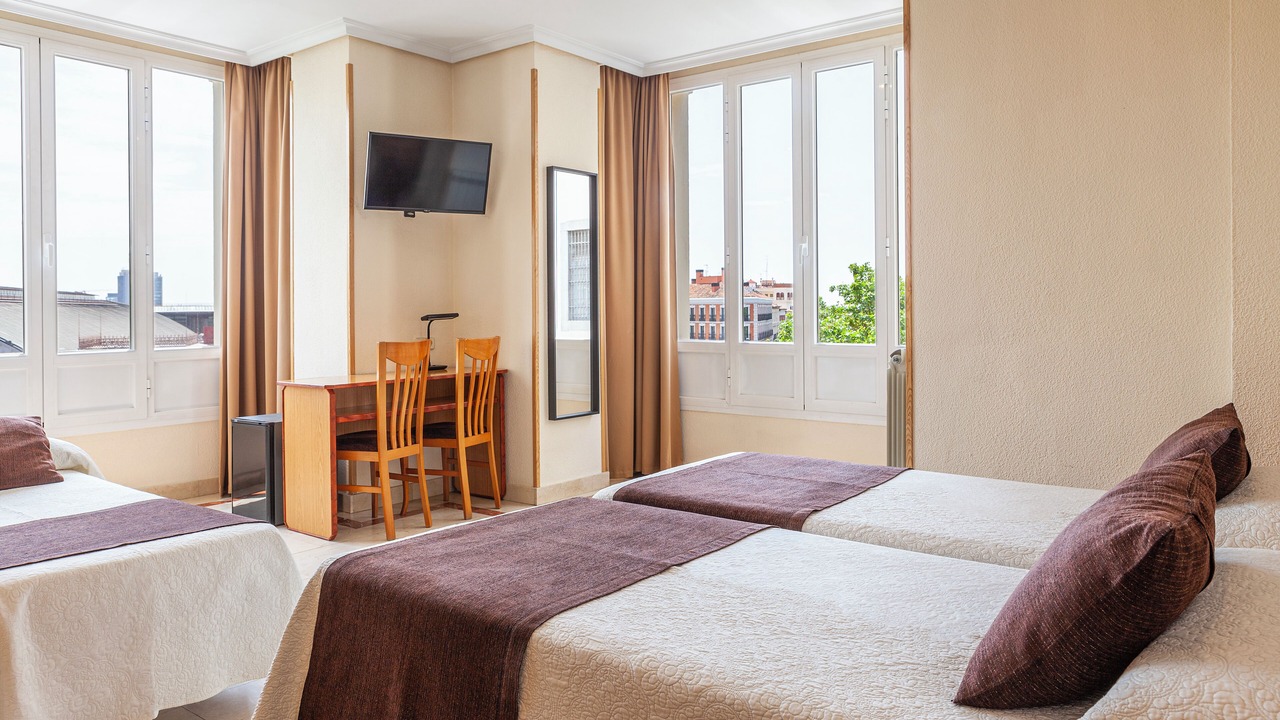 Photo of Bedroom in Golden Triangle of Art