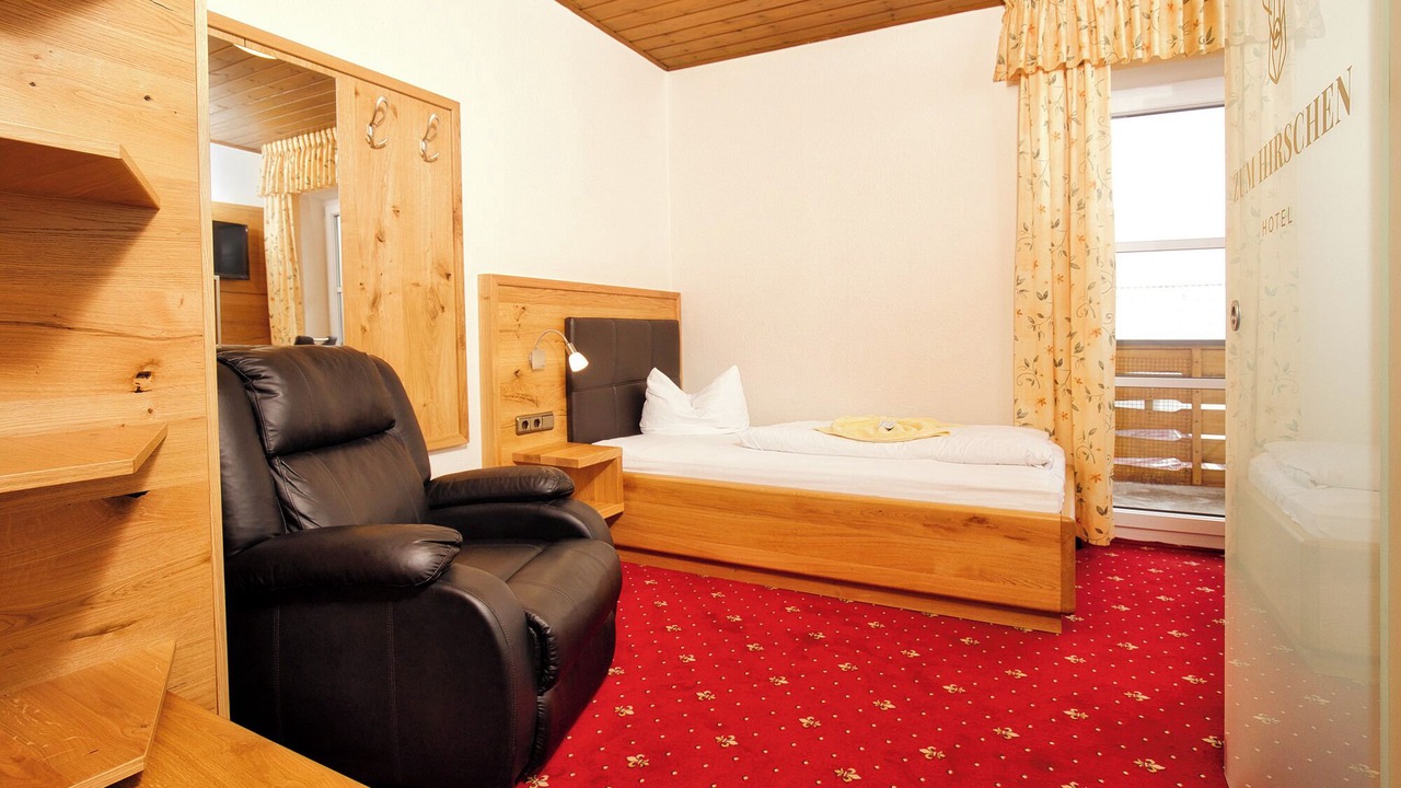 Photo of Bedroom in Lam