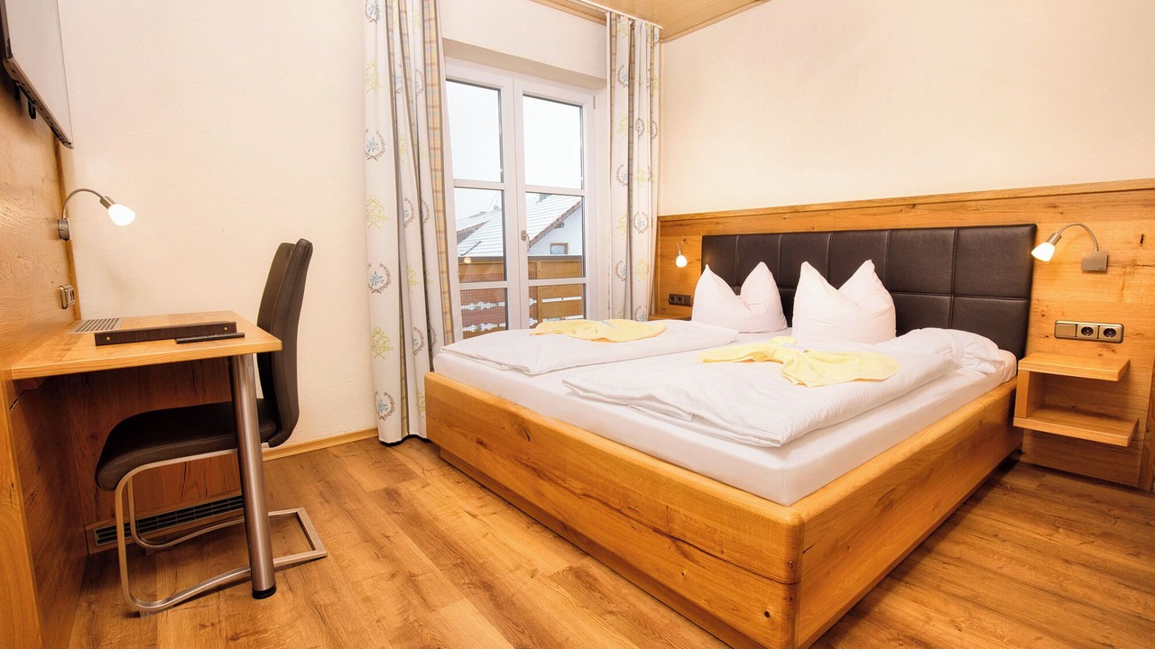 Photo of Bedroom in Lam