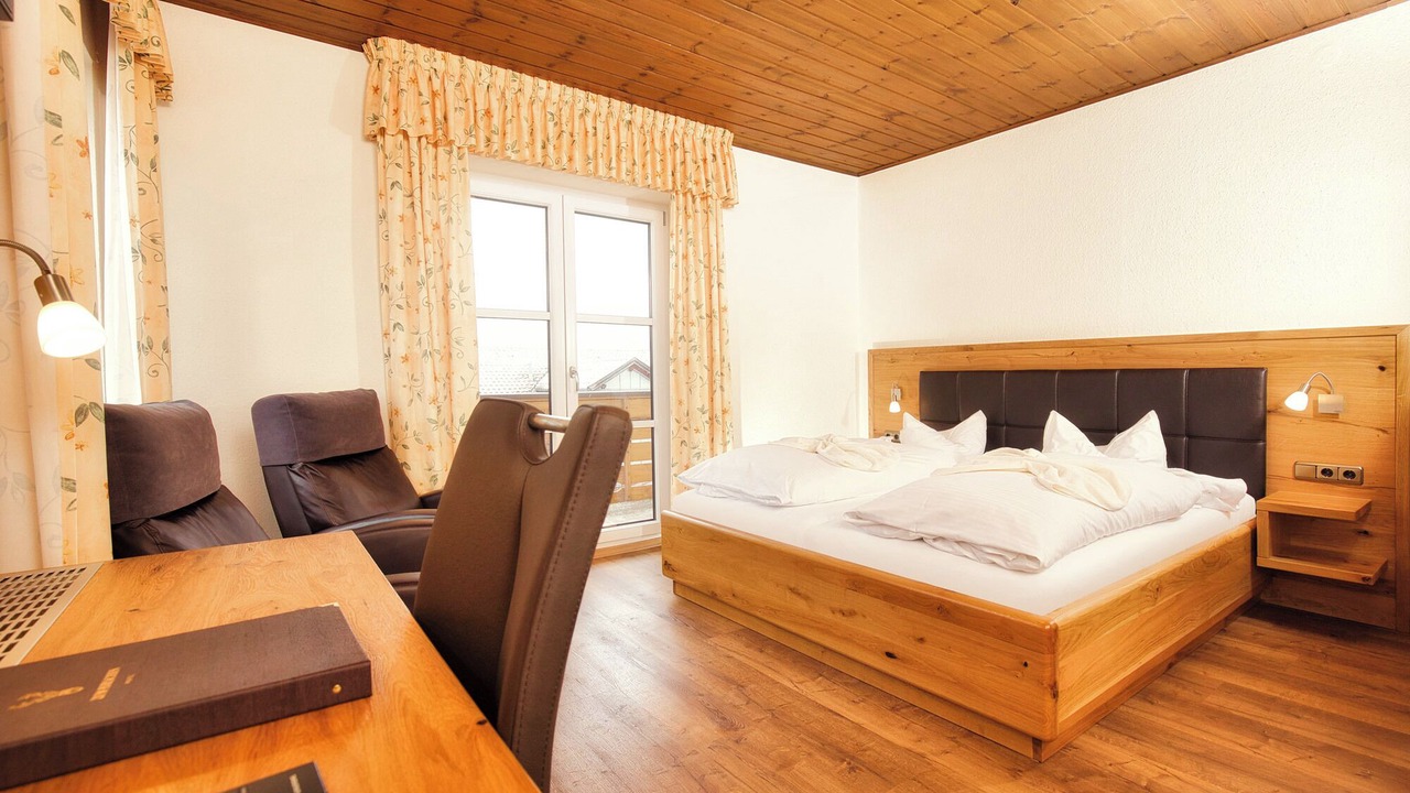 Photo of Bedroom in Lam