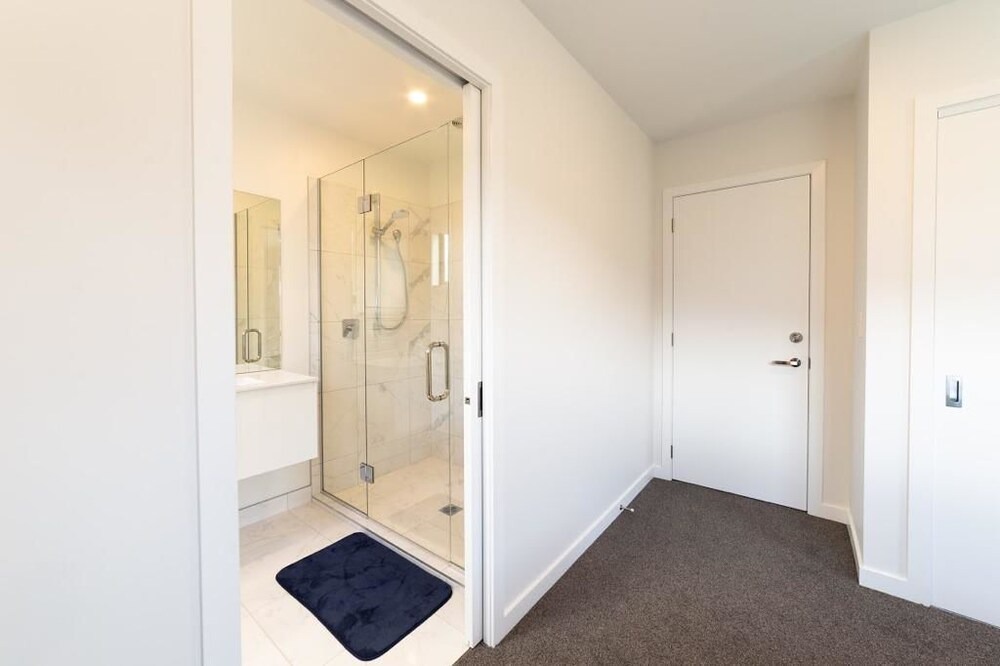 Photo of Bedroom in Lake Hayes