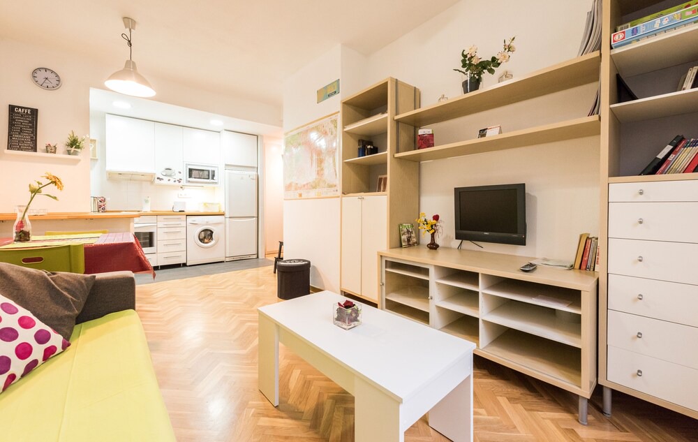 Photo of Livingroom in Embajadores