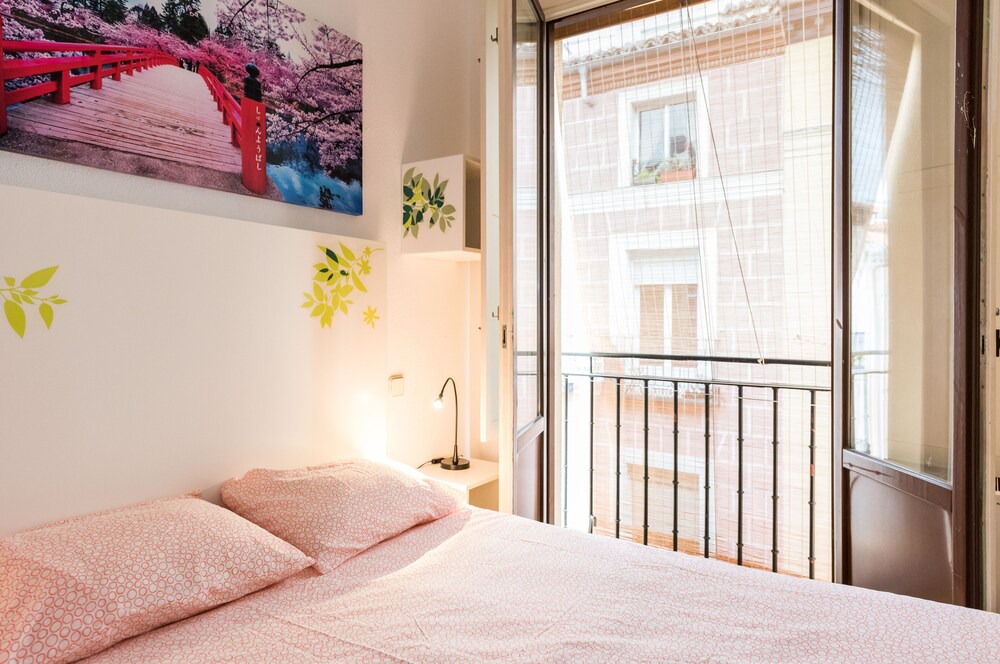 Photo of Bedroom in Embajadores