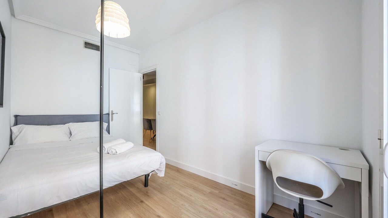 Photo of Bedroom in Embajadores