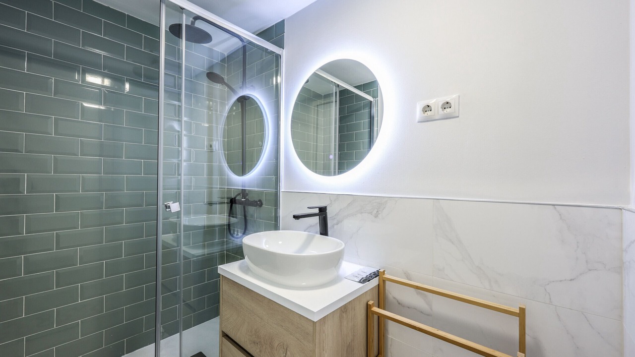 Photo of Bathroom in Embajadores