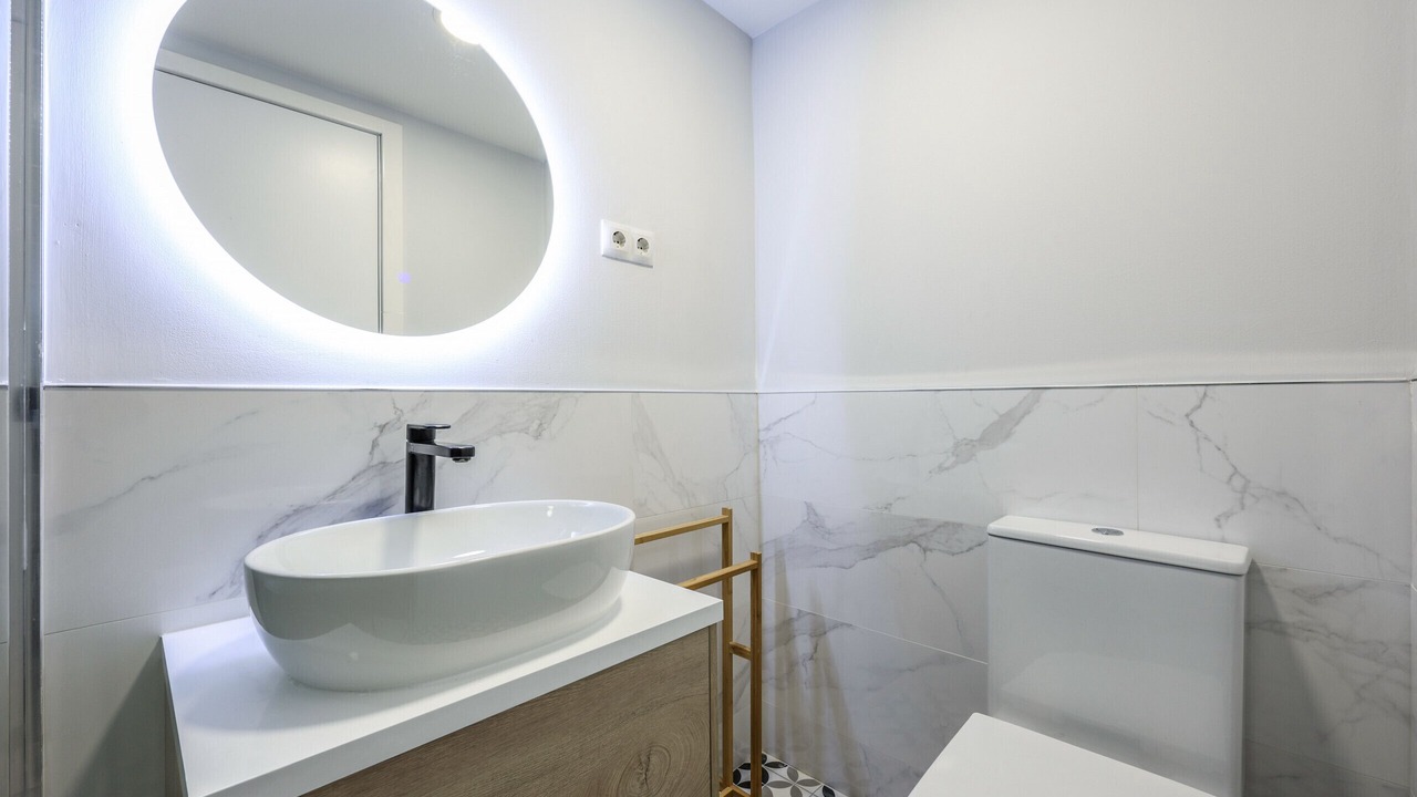 Photo of Bathroom in Embajadores