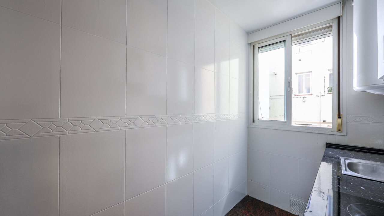 Photo of Kitchen in Embajadores