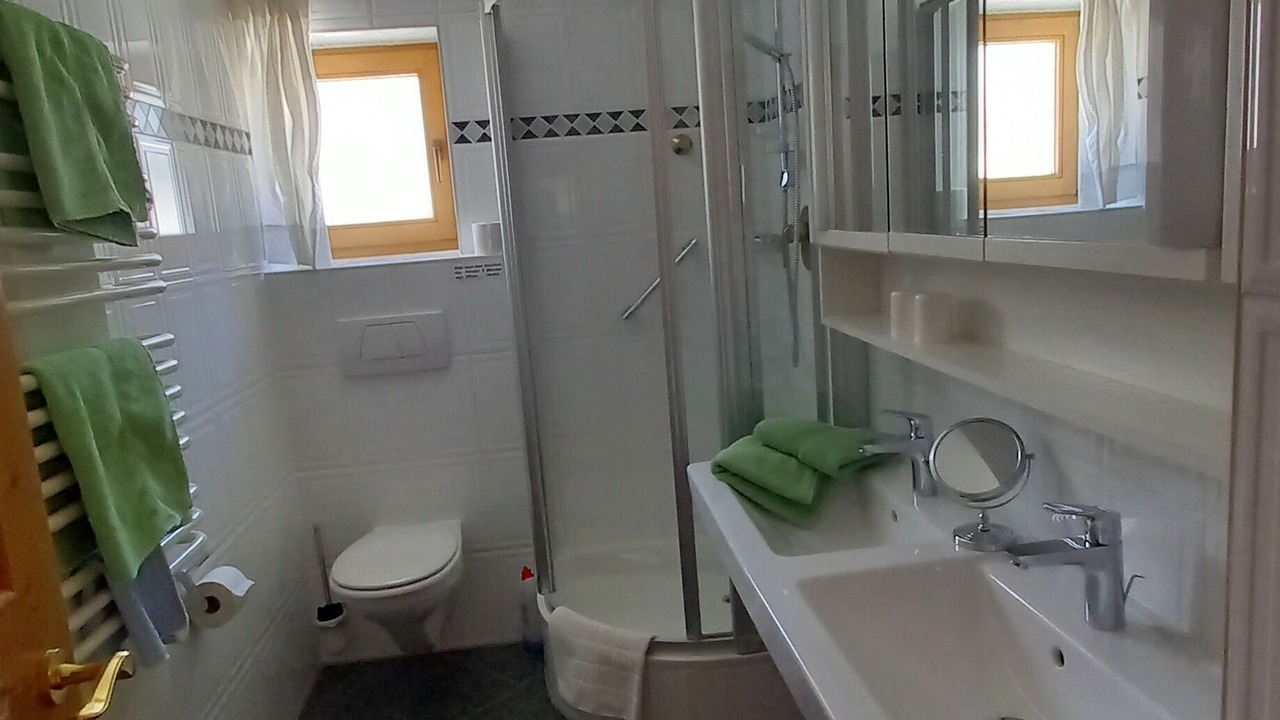Photo of Bathroom in Obergrainau