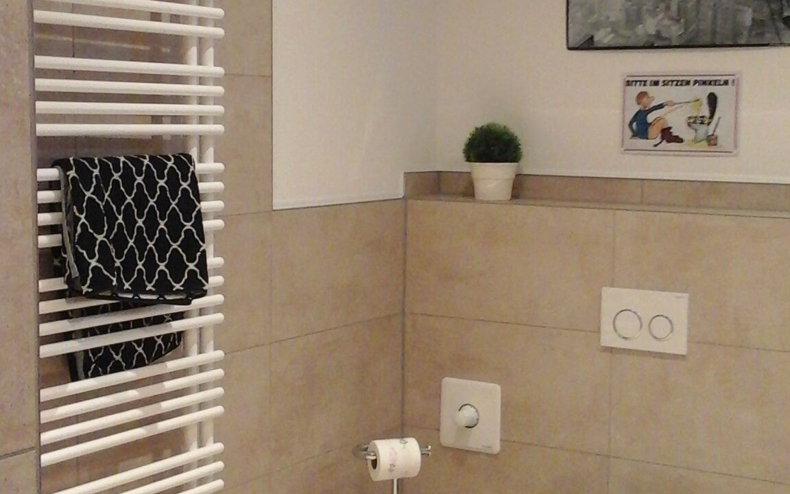 Photo of Bathroom in Ebing