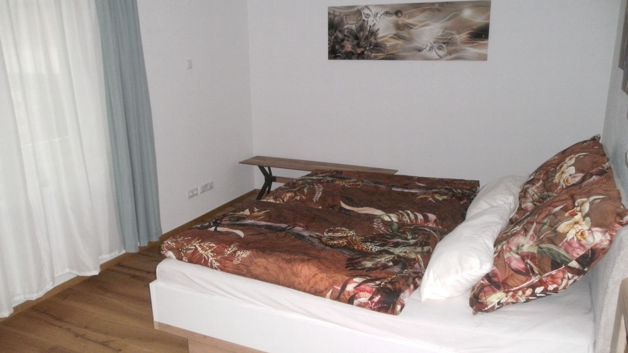 Photo of Bedroom in Ebing