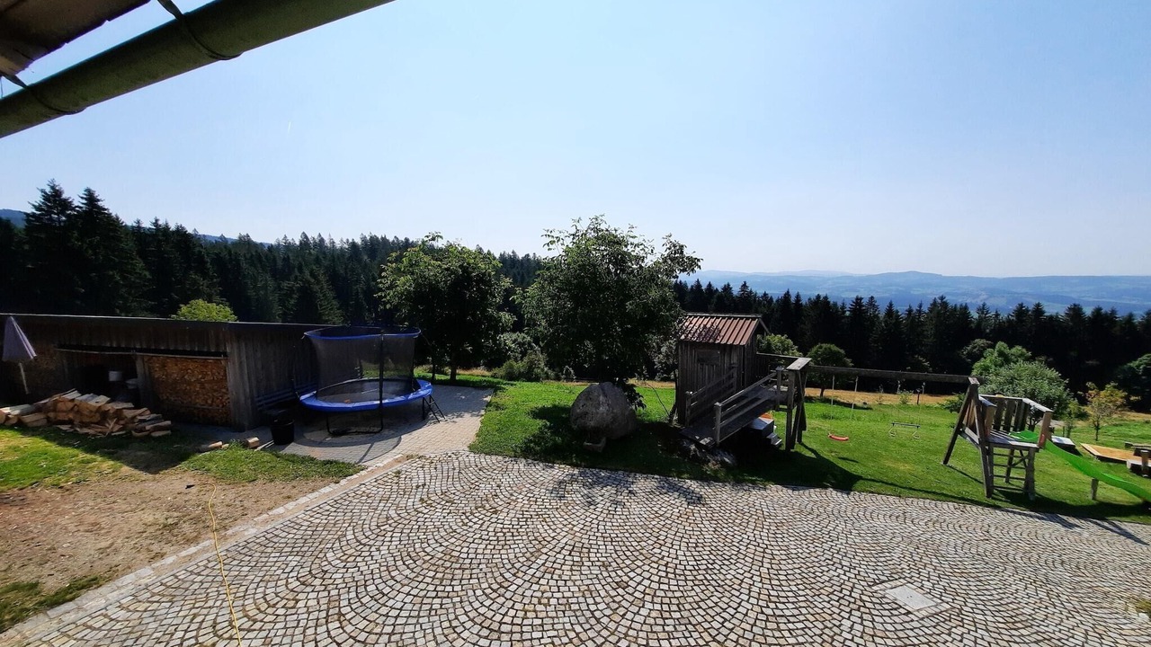 Photo of Others in Neureichenau
