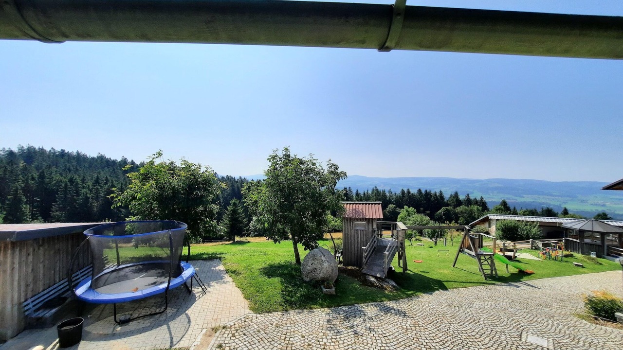 Photo of Others in Neureichenau