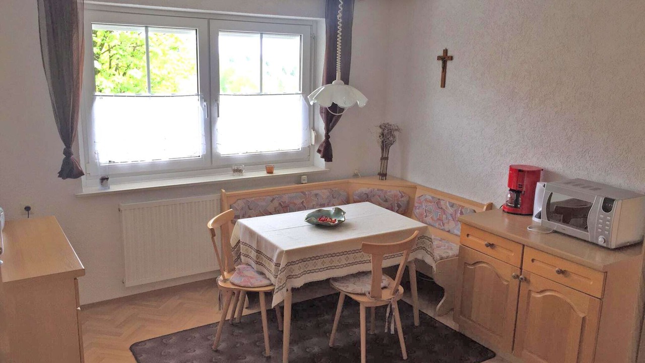 Photo of Livingroom in Goessweinstein