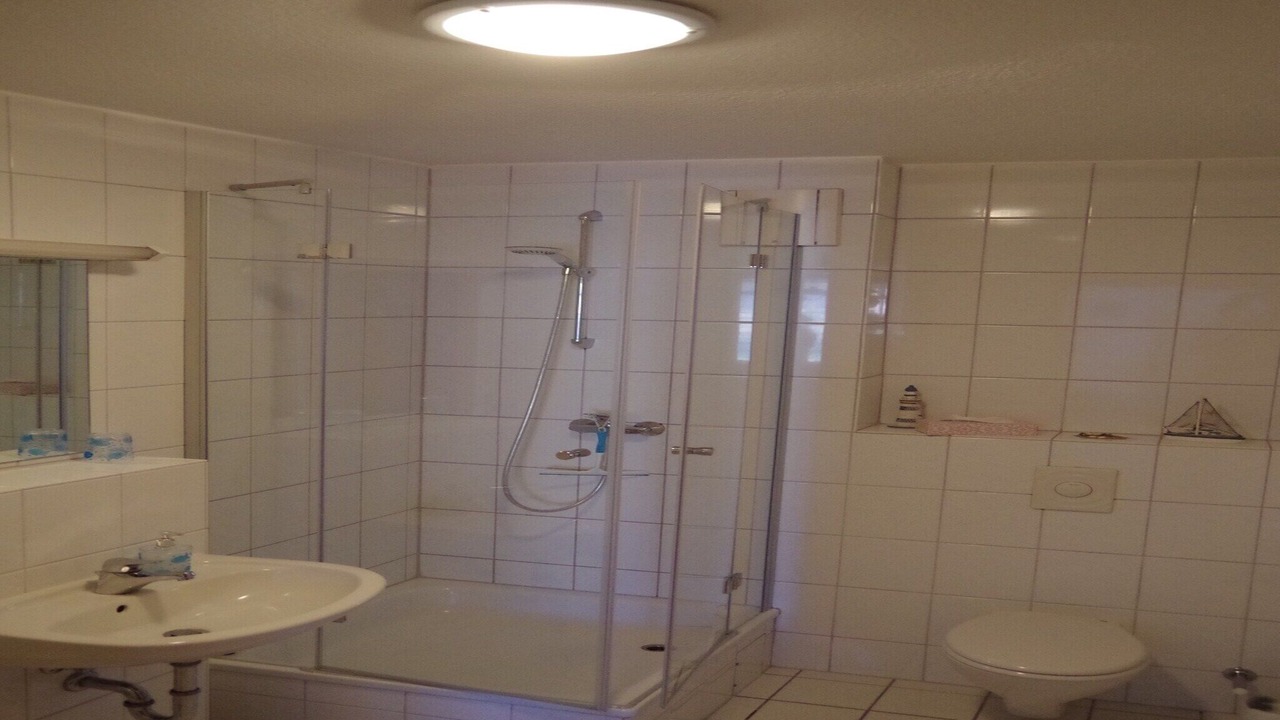 Photo of Bathroom in Orth