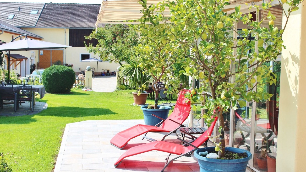 Photo of Patio Balcony in Brunning