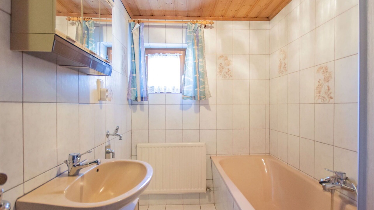 Photo of Bathroom in Oetz