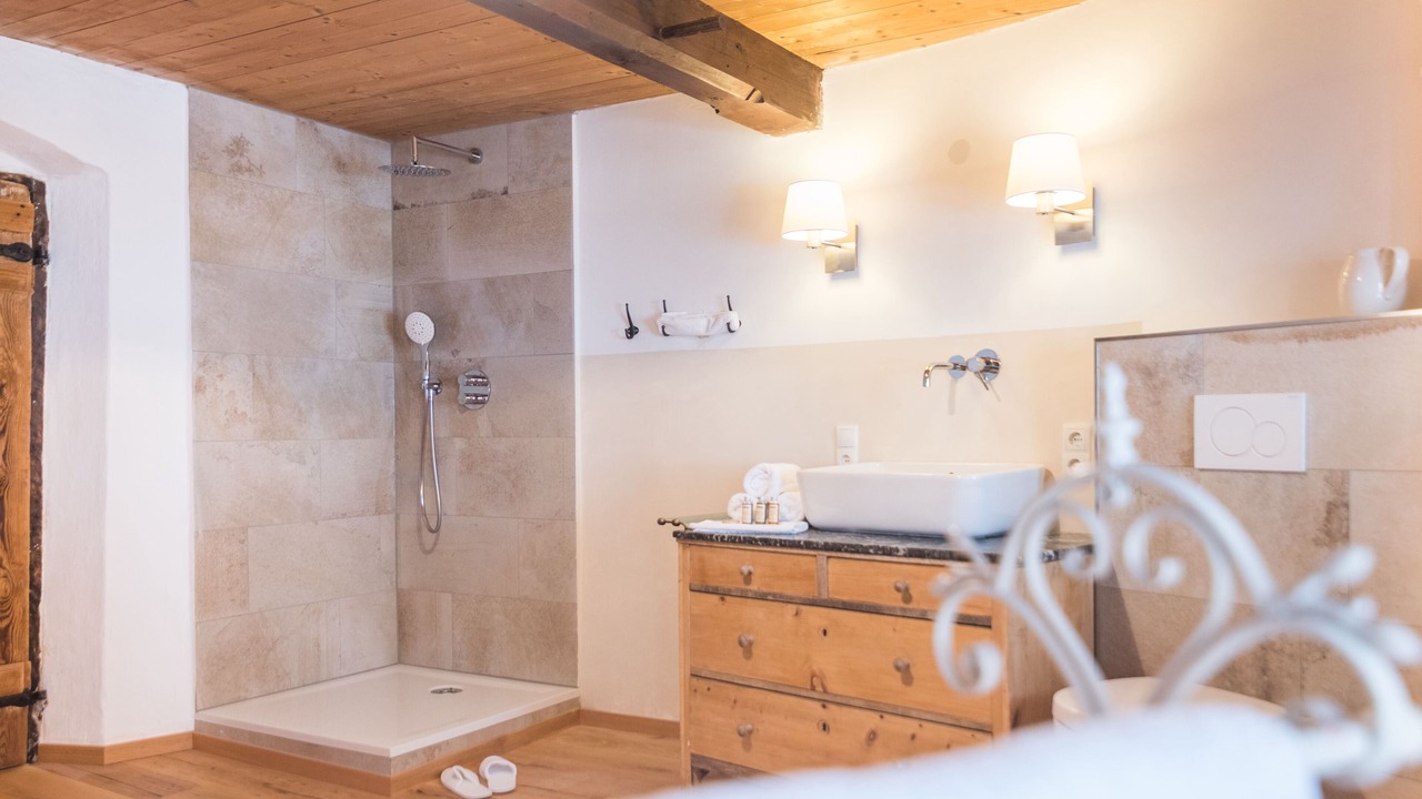 Photo of Bathroom in Torwang