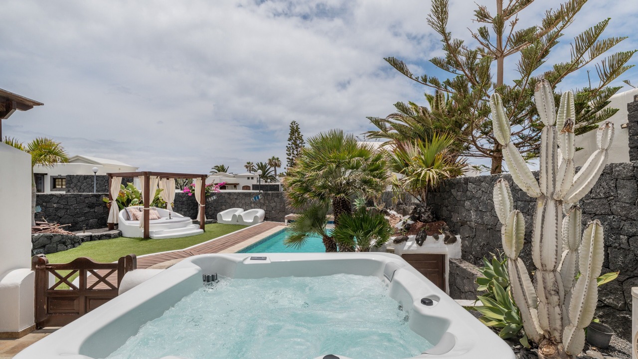 Photo of Patio Balcony in Playa Blanca