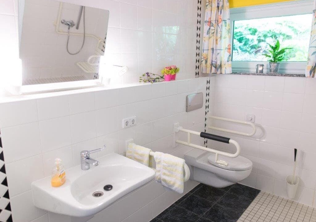 Photo of Bathroom in Neualbenreuth