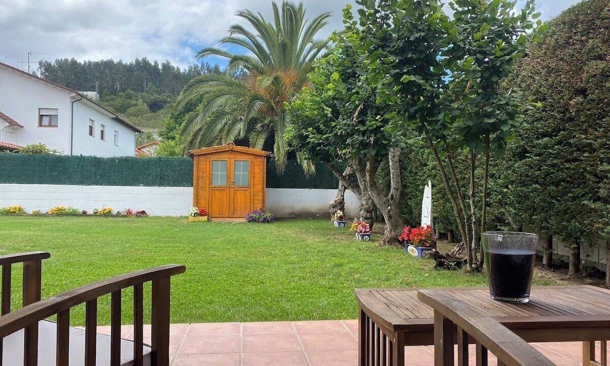 Photo of Patio Balcony in Los Corrales de Buelna