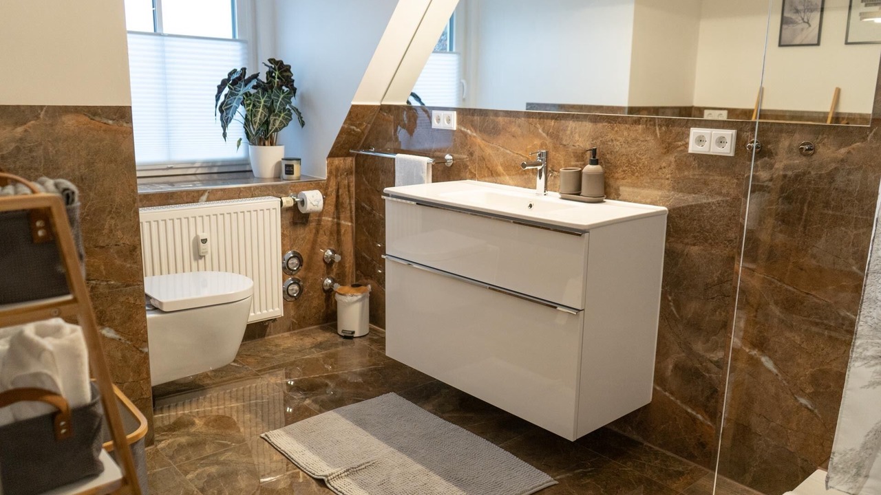 Photo of Bathroom in Mering