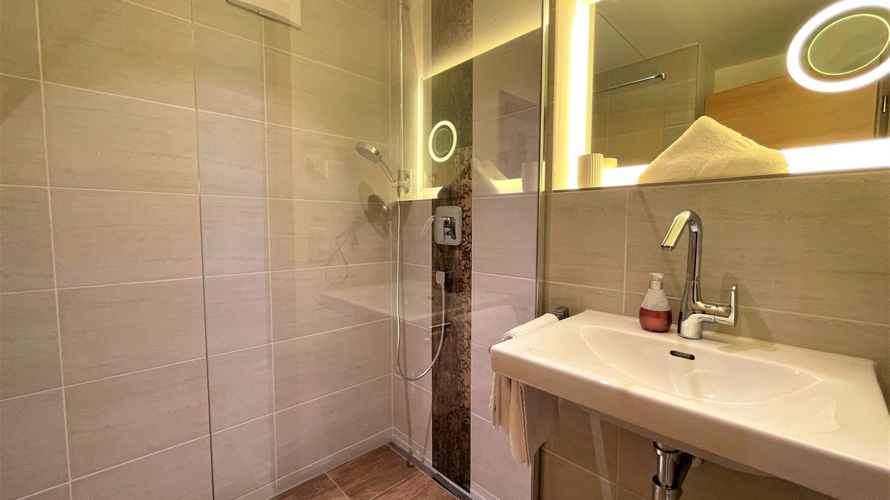 Photo of Bathroom in Heitlern
