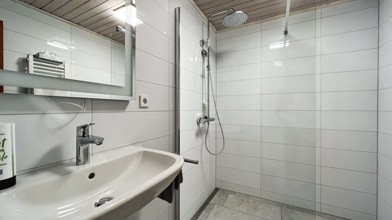 Photo of Bathroom in Waggershausen